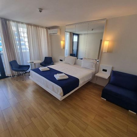 ORBI APARTMENTS на 45 этаже с прекрасным видом Батумі Екстер'єр фото