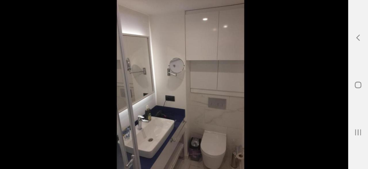 ORBI APARTMENTS на 45 этаже с прекрасным видом Батумі Екстер'єр фото
