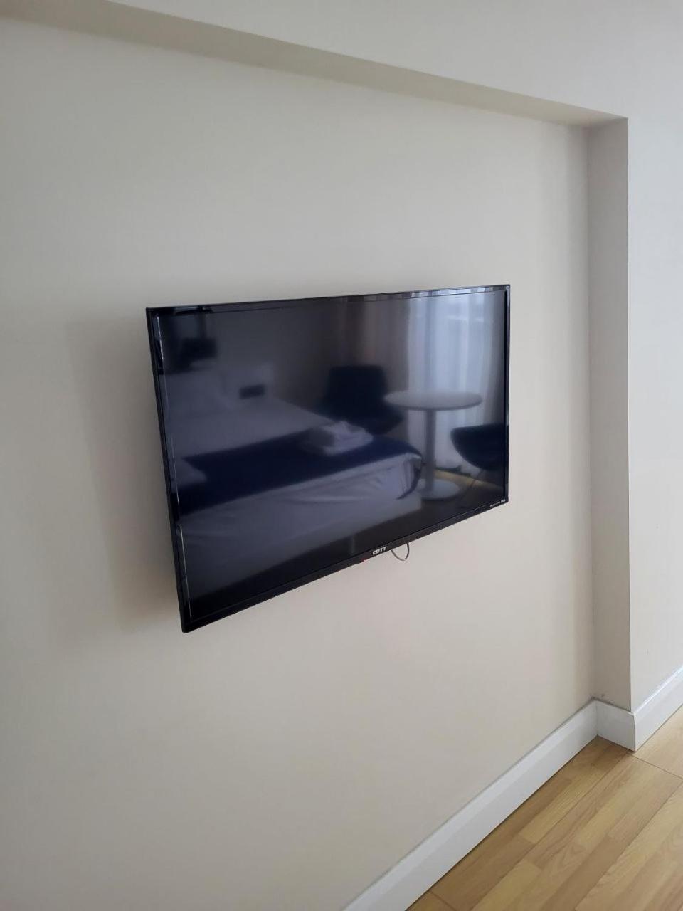 ORBI APARTMENTS на 45 этаже с прекрасным видом Батумі Екстер'єр фото
