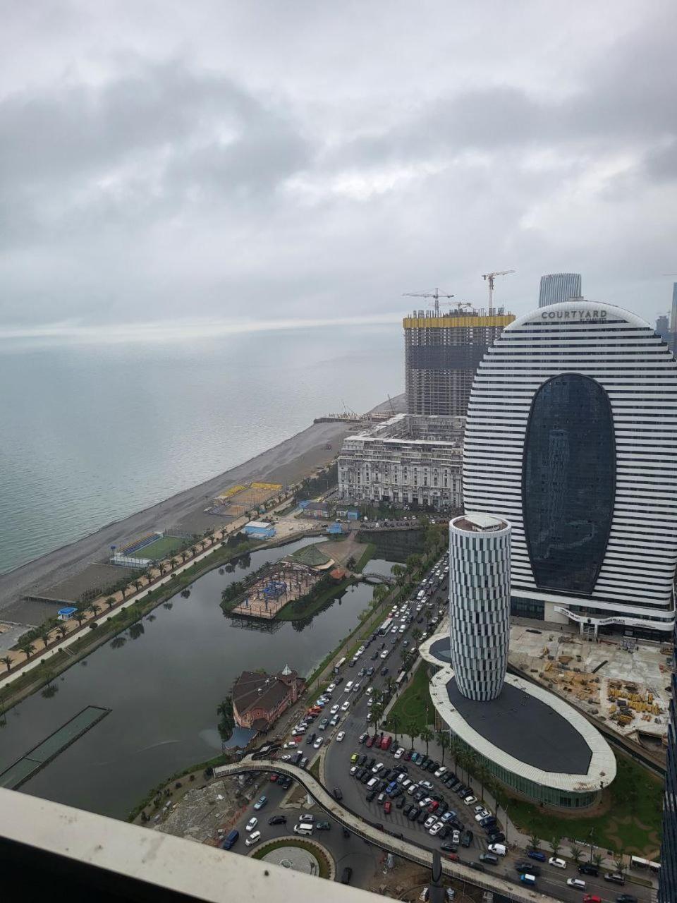 ORBI APARTMENTS на 45 этаже с прекрасным видом Батумі Екстер'єр фото